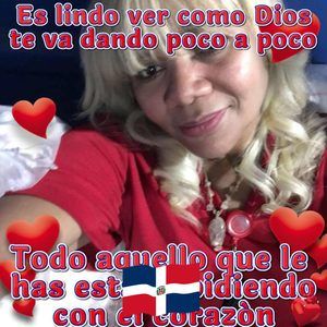 Meet your Posher, Andrea